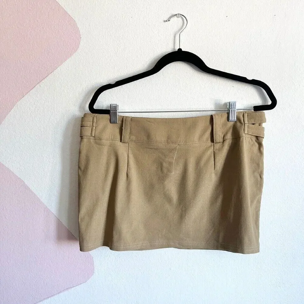 Beige Micro Mini Skirt, Minimalist, Bimbo, Preppy, Retro, Feminine, Y2K,‎ Large